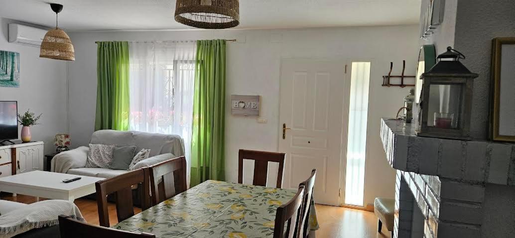 Casa De 5 Habitaciones Hasta 9 Plazas, La Casilla En Durcal, Granada Esterno foto
